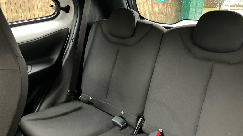 Toyota Aygo X 1.0 VVT-i Edge 5dr Petrol Hatchback